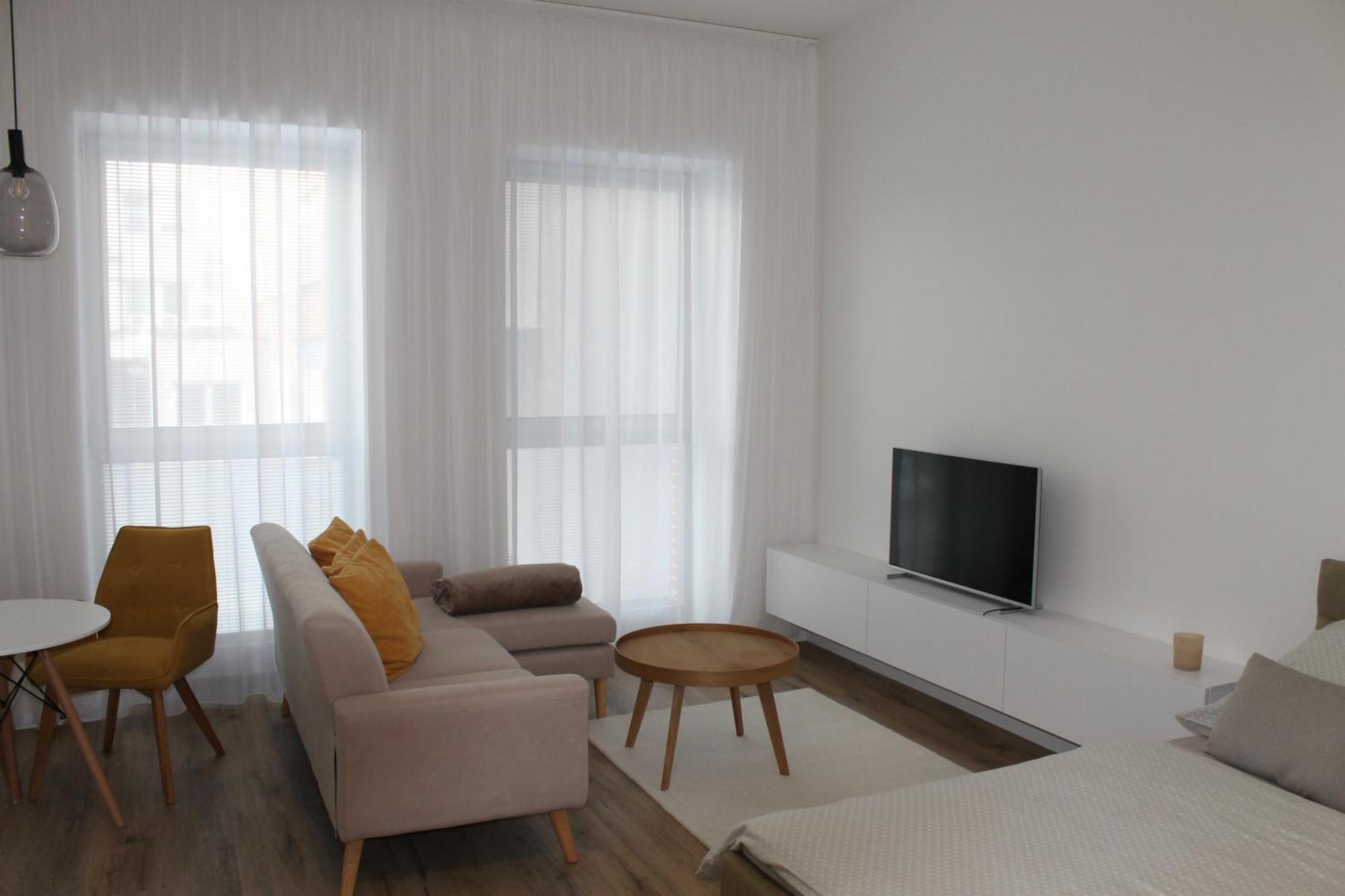 Park Tower Apartment V Centru Zlina Extérieur photo
